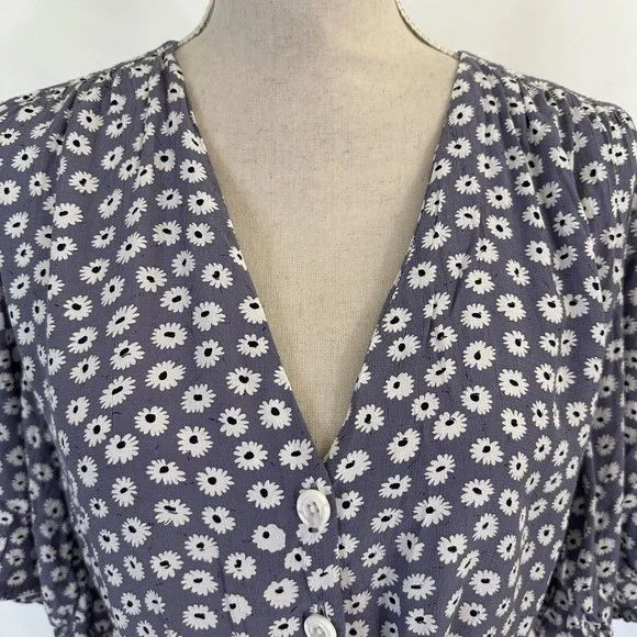 Faithfull The Brand x Anthropologie Danica Floral Tie Front Crop Top 10 - Picture 3 of 7